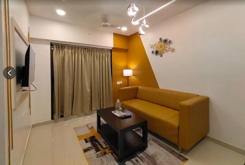 Best Accommodation Options for Short-Term Visitors in Santacruz